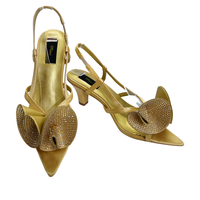Chaussures de soirée de créateur italien avec pochette assortie pour mariages africains et occasions nuptiales, chaussures pour femmes en dentelle brodée et perles