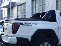 Kit carrosserie complet pour Toyota Hilux 16-25 : barre anti-roulis, pare-chocs avant et arrière, jupes latérales, pièces de modification extérieure et d'amélioration