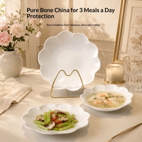 Ensemble d'assiettes irrégulières luxueuses faites à la main, Porcelaine exquise, Nouveau design, Service de table blanc, Assiette de présentation pour mariage