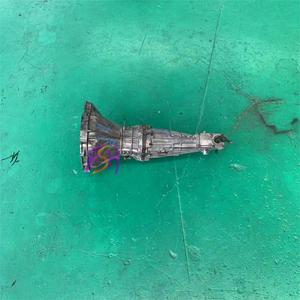 Gearbox ForNis San 4*<span class=keywords><strong>2</strong></span> RD28 untuk Pickup Bekas Transmisi 5 Percepatan - Product Image 5