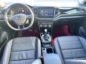 <span class=keywords><strong>Auto</strong></span> Usata Economica Volkswagen <span class=keywords><strong>T</strong></span>-<span class=keywords><strong>ROC</strong></span> 280TSI 2WD 2021 Benzina SUV Guida a Sinistra Vernice Originale Basso Chilometraggio Pronta per la Spedizione FOB - Product Image 5