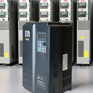 Variador de Frecuencia Variable (VFD) Serie 7000 de 0.75-18.5kW, 1PH/3PH, 220V 240V, 50Hz 60Hz para Bomba Industrial XLY7000 - Product Image 2