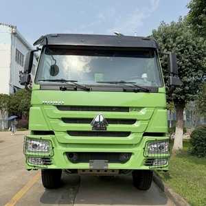 Camion à ordures compacteur Sinotruk HOWO 4X2 16CBM, camion de collecte des déchets - Product Image 3