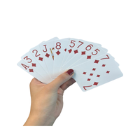 Longue portée 860-960MHz UHF PVC/plastique puces RFID matériau PET étanche Mini étiquette ISO modèle jouer cartes de Poker 13.56MHz