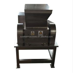 Broyeur industriel de sucrerie de poivre <span class=keywords><strong>noir</strong></span> de poudre de <span class=keywords><strong>soude</strong></span> faisant la machine de concassage d'herbe - Product Image 2