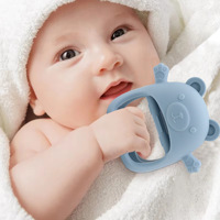 Anneau de dentition pour bébé en silicone en forme d'ours, anti-morsure, à porter au poignet pour que bébé puisse mâcher et apaiser sa douleur.