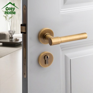 Set di Maniglie e Serrature per Porte con Design Separato, Maniglia Interna in Ottone Massiccio Oro Opaco, Set Maniglie per Porte con Funzione Privacy e Passaggio - Product Image 5