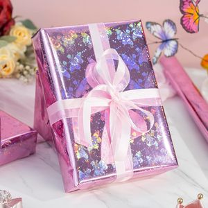 Papier cadeau effet métal laser coloré, motif papillon, idéal pour la Saint-Valentin, les mariages, la fête des mères, les baby showers - Product Image 1