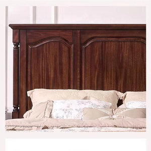 Lit double en panneaux de bois au <span class=keywords><strong>design</strong></span> contemporain pour <span class=keywords><strong>chambre</strong></span> principale, style campagnard, idéal pour grandes et petites chambres - Product Image 6