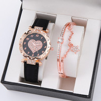 Set 2/5/6 Buah Jam Tangan Dial Hati Wanita Jam Tangan Wanita Desain Bermerek Jam Tangan Wanita Tali Kulit Jam Tangan Kuarsa Kasual Sederhana