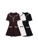 Robe courte en polyester tissé pour femmes, col en V, boutons métalliques, style simple et décontracté, nouvelle mode estivale, tenue quotidienne pour femmes