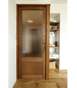 <span class=keywords><strong>Porte</strong></span> coulissante dissimulée en bois massif brun style Japandi Wabi-sabi rustique moderne avec verre trempé CBMmart - Product Image 3