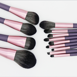 13 Pcs Cosmetic Makeup Brush Set Custom Handle OEM Powder <b>Foundation</b> Blush Brush Beauty Tool Kit - Product Image 3