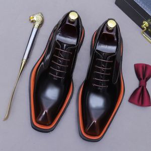 Bottes Chukka pour Hommes en Cuir et Daim Mélangés, Imperméables, à Lacets, Respirantes, Design Rétro Automnal, Fabriquées sur Mesure pour la Vente en Gros - Product Image 1