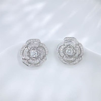 Orecchini a perno in oro bianco 18 carati con diamanti coltivati in laboratorio, orecchini pendenti a cuore con moissanite, alla moda da donna