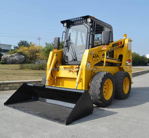 Minicargador multifonctionnel avec moteur diesel, CE EPA, 800kg - Product Image 6