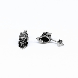 Yunnique – boucles d'oreilles en acier inoxydable 316, design tête de mort, yeux bleus, Style Punk Rock, pour hommes et femmes, bijoux à la mode - Product Image 5