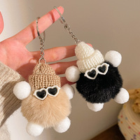 Porte-clés en peluche mignons et créatifs en forme de poupée de dessin animé pour filles