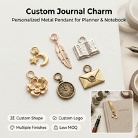 Breloque Yogoo Dainty en acier inoxydable pour journal : Pendentif rétro Lune, Fleur et Enveloppe pour la décoration de carnets personnalisés ou comme cadeau.