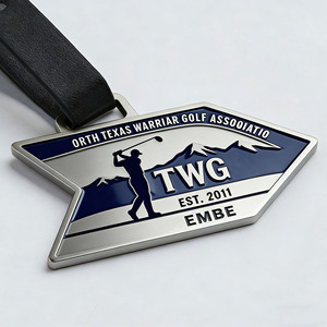 Fabricants en gros <span class=keywords><strong>de</strong></span> porte-étiquettes <span class=keywords><strong>de</strong></span> sac en cuir noir <span class=keywords><strong>de</strong></span> bonne qualité avec impression UV surélevée, métal, golf - Product Image 4