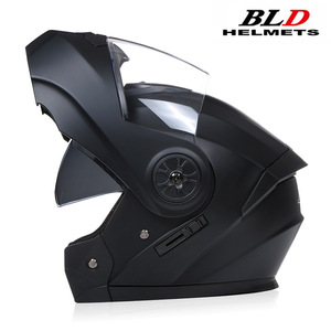 Casco Eléctrico Abatible para Scooter, Casco de Motocicleta con Doble Visor, Equipo de Protección de Seguridad para Conducir en Todas las Estaciones para Hombres y Mujeres - Product Image 5