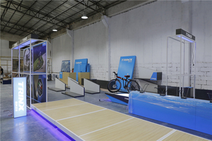 Soporte de exhibición para bicicleta de montaña, estante de exhibición personalizado con diseño de decoración Interior para tienda de bicicletas - Product Image 5