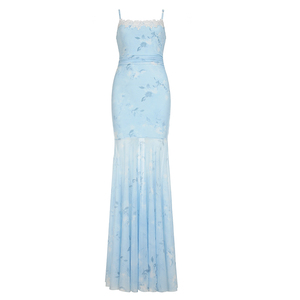 Robe longue bohème bleue à imprimé floral dégradé, imprimée numériquement, lavable, en maille, taille naturelle, avec patchwork de dentelle et bretelles spaghetti pour femme - Product Image 6