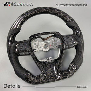 Volant en fibre de carbone forgé sur mesure pour l'amélioration de l'intérieur des Toyota Camry 8ème génération LE XLE SE XSE TRD Avalon 2018-2023 - Product Image 3