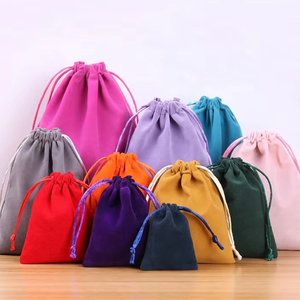 Vente flash - Pochette à bijoux en velours personnalisée, petite pochette à cordon pour bijoux, sac cadeau pour mariage, pochettes à bijoux de haute qualité - Product Image 4