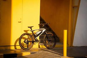 Eahora 26*1,95 "Neumático 35 km/H 48V 20ah Batería Bicicleta Ciudad E-bike Bicicleta eléctrica rápida Adulto Ciudad Ebike 750W Bicicleta eléctrica - Product Image 2