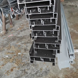 Profilés et portes de garage en aluminium extrudé architectural 6063 pour murs-rideaux - Product Image 2