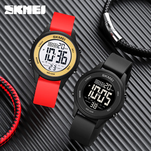 Skmei Digital Watch Men Silicone Strap 100M Water Resistant LED Display Sports Watch With Date And Time Function - Product Image 2