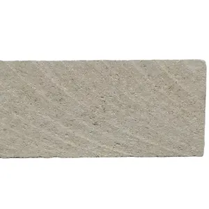 Panneau isolant de vermiculite d'isolation thermique insonorisé de fabricant de la Chine personnalisé pour four de traitement thermique