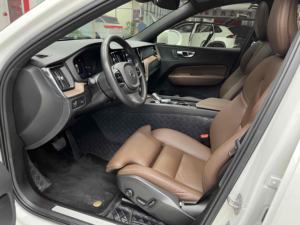 Voiture d'occasion Meilleures ventes B5 AWD Deluxe Medium SUV 2.0T L4 8 Speed Automatic Hybrid <span class=keywords><strong>XC60</strong></span> Family Car - Product Image 3