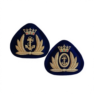 Épinglette de sécurité en métal de haute qualité 3ATONE TE-1419 avec logo personnalisé brodé à la main, bouton bronze, style classique et sequins - Product Image 1