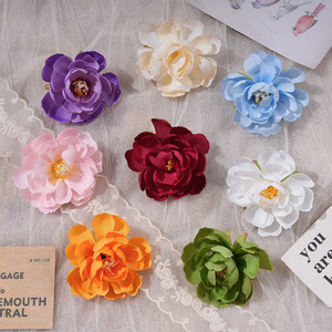 Cabeza de Flor de Camelia Artificial de Seda, Flor Hecha a Mano, Accesorios para Fotografía de Bodas, Decoración del Hogar - Product Image 1