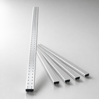 Barre d'espacement en aluminium pour verre isolant, surface anti-oxydation colorée pour la fabrication de fenêtres et de murs-rideaux