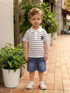 Completo Estivo 2026 Nuovo Set T-shirt e Pantaloncini per Neonato in Cotone Denim con Stampa Lettere, Manica Corta, Due Pezzi - Ingrosso - Product Image 5