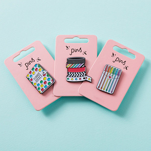 Broches à revers en métal en émail doux, accessoires d'émail personnalisés, avec logo personnalisable, fabriqué en chine, lot de pièces - Product Image 3