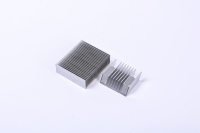 Fournisseur chinois T5 dissipateur thermique électronique usiné CNC de précision profilé d'extrusion en aluminium profilés en aluminium légers carrés