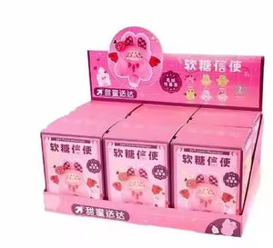 Caja Sorpresa de <span class=keywords><strong>la</strong></span> Serie Gummy Messenger de Genuine Soft Candy, Juguetes de <span class=keywords><strong>la</strong></span> Serie Gummy Messenger, Lindos Adornos Colgantes Decorativos, Muñecas, Regalos Sorpresa para Niños - Product Image 1