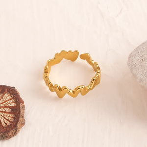 Bague ouverte légèrement ajustable en forme de cœur pour femme, tendance, plaquée or, en acier inoxydable, bijoux de fiançailles et de soirée - Product Image 2