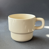 Vente en gros de tasses à thé empilables créatives de 9 oz, logo personnalisé imprimé, tasse à café en céramique résistante pour cadeau promotionnel