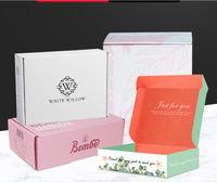 Boîtes cadeaux personnalisées pour vêtements, en carton recyclé, certifiées ISO, pour l'e-commerce, emballages en carton ondulé pour cosmétiques