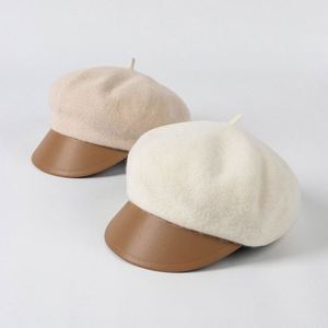 Boinas de Lana para Mujer, Estilo Otoño Invierno, Diseño Exquisito, Boina Cálida y Casual con Borde de Cuero - Product Image 1
