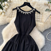 Robe longue décontractée élégante sans manches à col perlé coupe trapèze pour femme, idéale pour le quotidien et les soirées