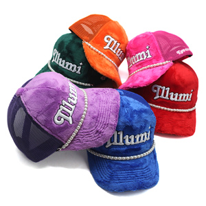 หมวกกำมะหยี่ขนปุยสีพร้อมเชือกไข่มุกออกแบบใหม่ - Product Image 5