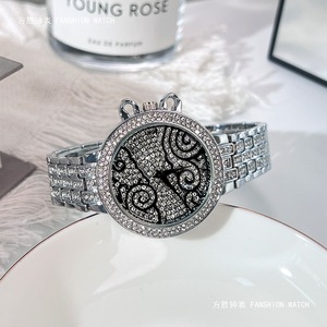Montre de luxe pour femmes en argent avec cristaux, cadran pavé de diamants, bracelet en acier inoxydable, montre-bracelet à quartz - Product Image 2