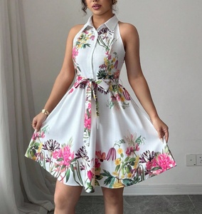 Nuovo Abito da Donna 2026, Vestito Floreale con Colletto a Camicia e Scollo all'Americana, Mini Abito Francese a Trapezio con Vita Stretta Effetto Snellente per Vacanze - Product Image 1