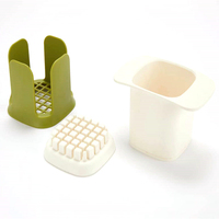 Multifunctionele roestvrijstalen moderne minimalistische groentesnijder, uienhakker, aardappelchipsnijder voor gebruik in de keuken